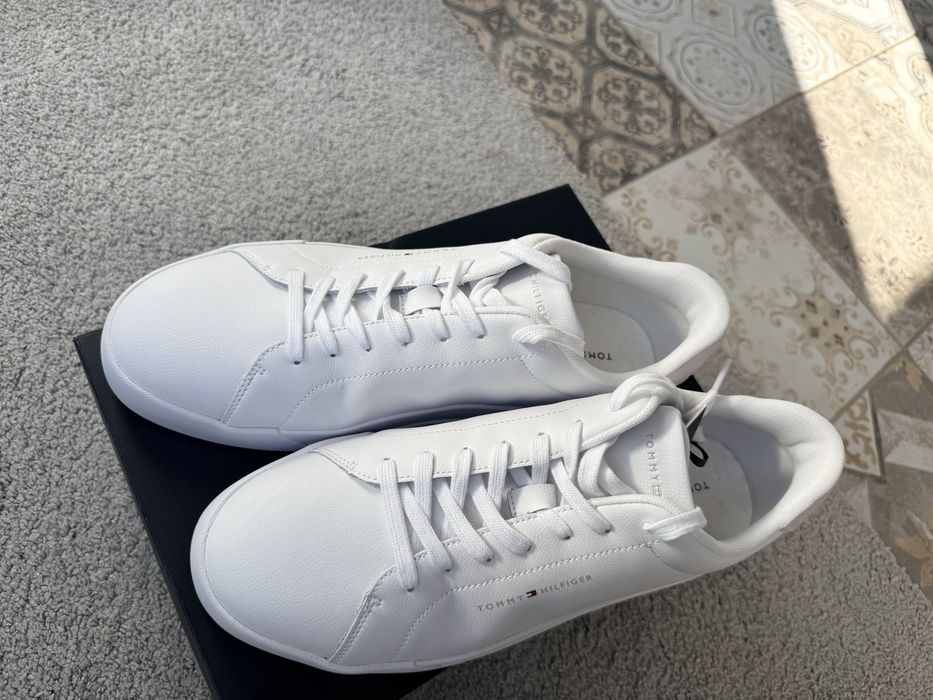 маратонки / кецове / Tommy Hilfiger TH Court LTH DETAIL ESS 46 номер