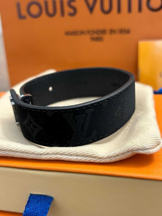 Brățară Louis Vuitton LV Monogram Black Edition – Premium Quality