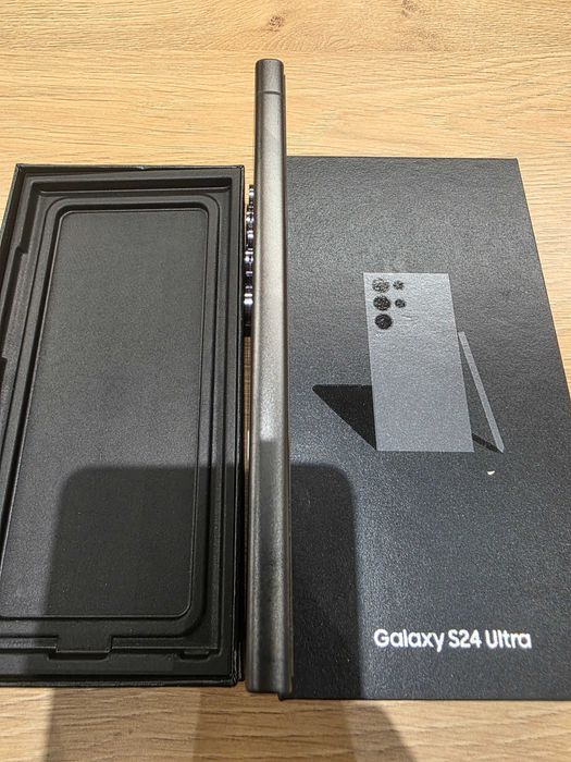 Samsung Galaxy S24 ULTRA