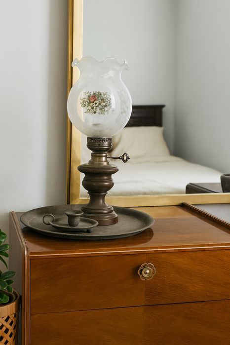 Итальянская винтажная декоративная настольная лампа