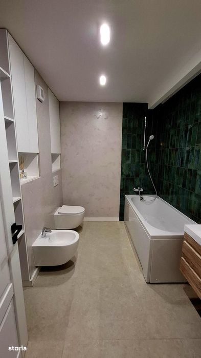OPORTUNITATE- De vanzare penthouse finisat , mobilat/utilat