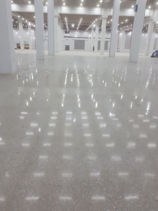 Mazayka stashka vertalyot shlipovka mramirni mozaika topping pol beton