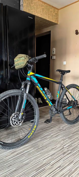 Bicicleta Mountain Bike Cross Country