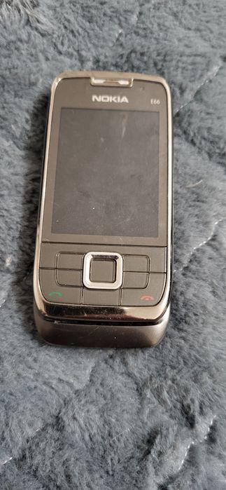 NOKIA-Нокия Е66 слайд