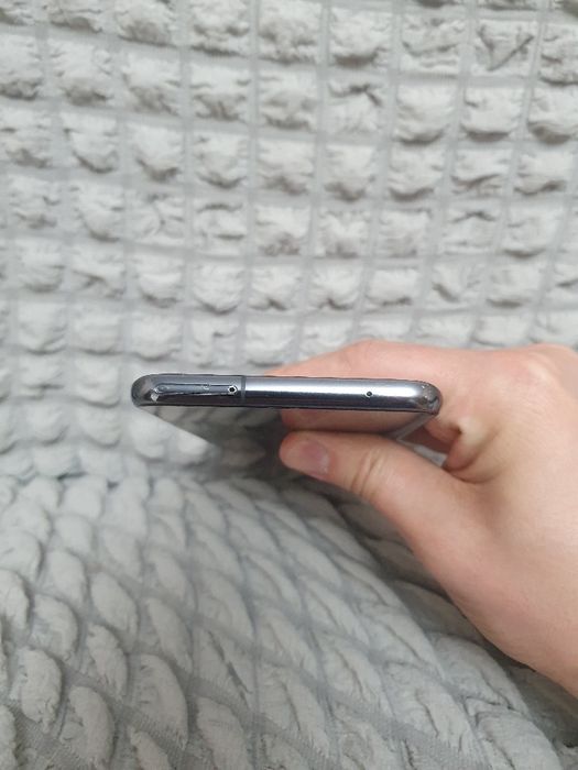 Srochna Sotiladi Samsung Galaxy A90 5G 8/128 Original Xolati Yaxshi