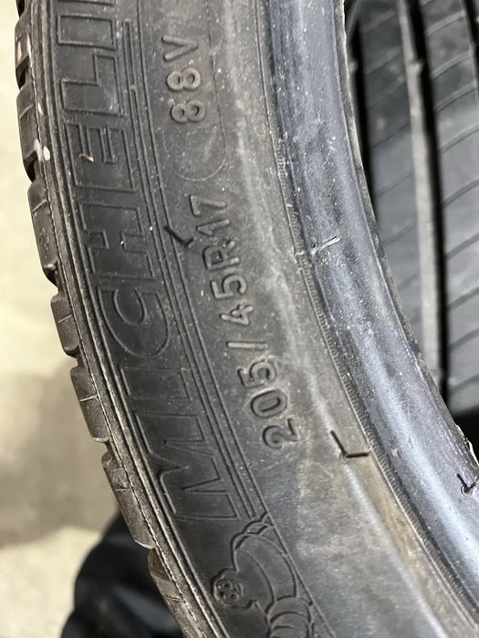 4бр летни гуми 205/45/17 Michelin