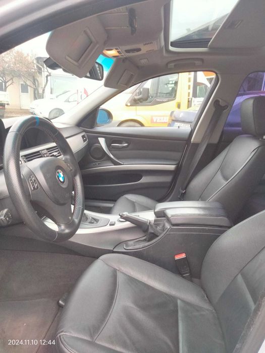 BMW E90 320i benzina+GPL, Automat, Navi,Trapa,Piele