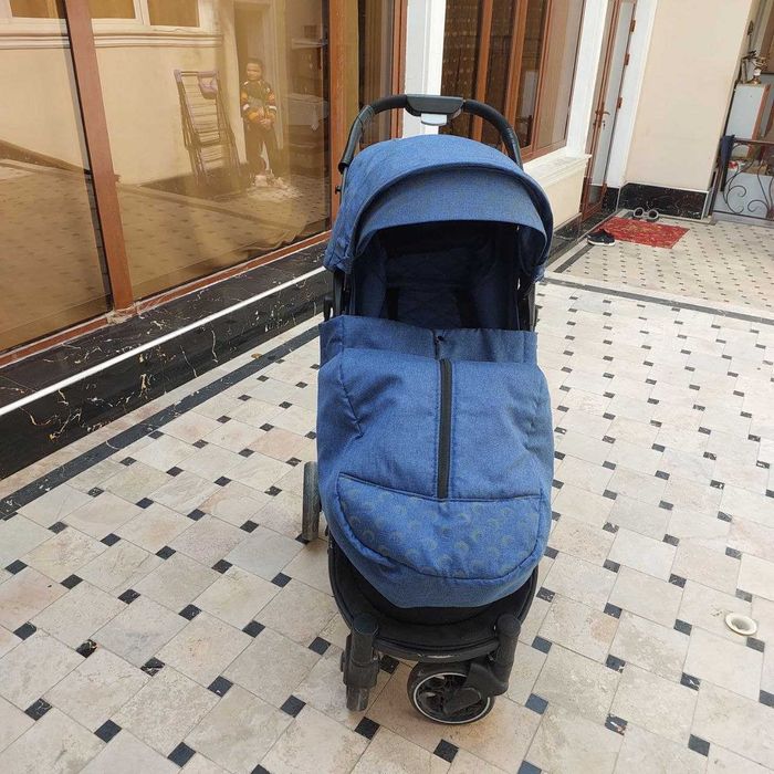 Детская коляска в хорошем состоянии