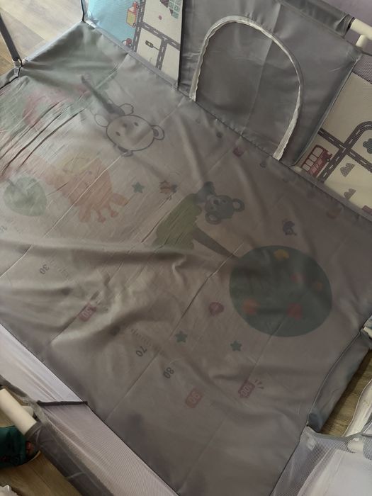 Детский игровой манеж