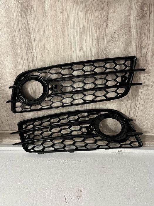 Grila proiectoare fagure Audi A4 B8 Sline