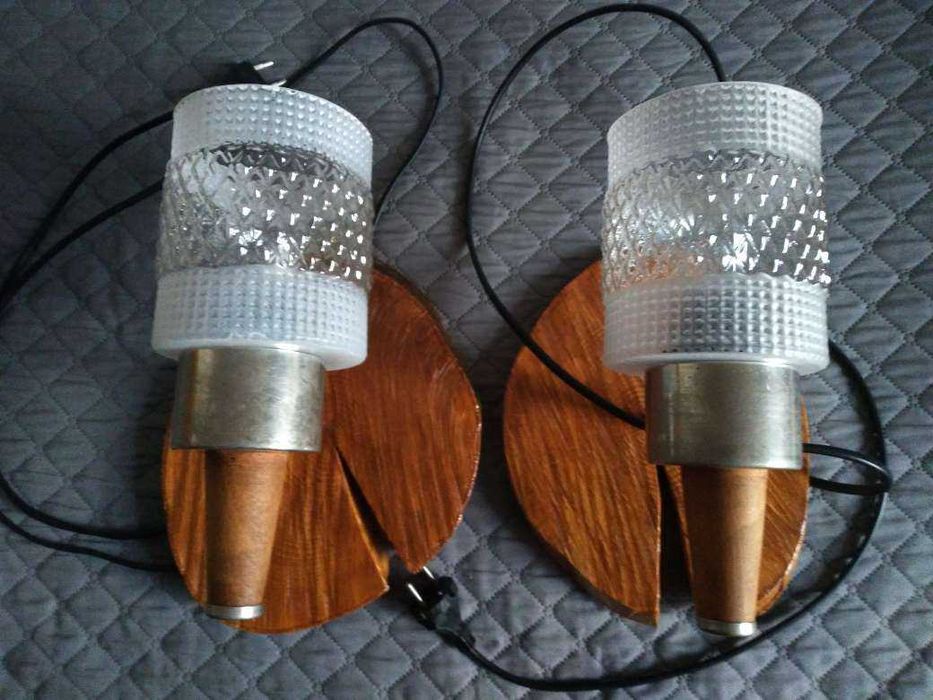 Абажур за стена --