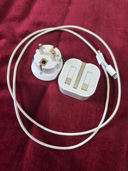 Iphone original adapter