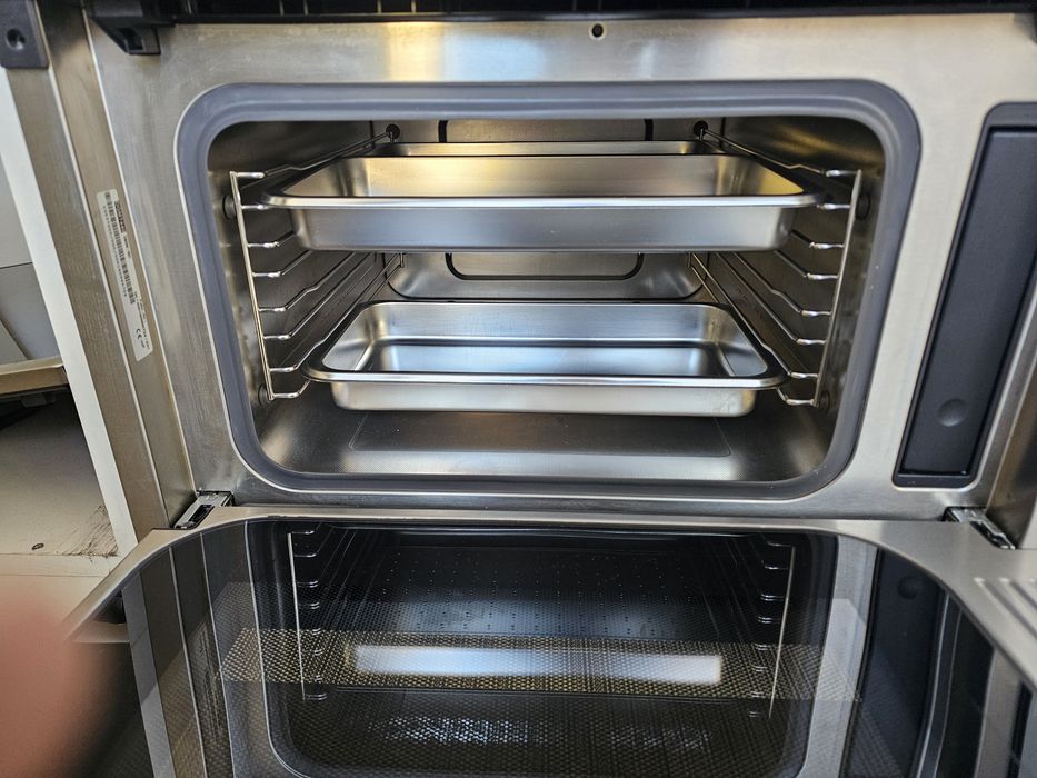 Парна фурна с микровълнова функция Miele DGM 7440