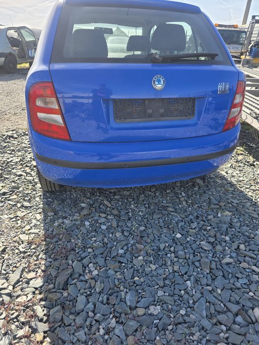 Dezmembrez skoda fabia
