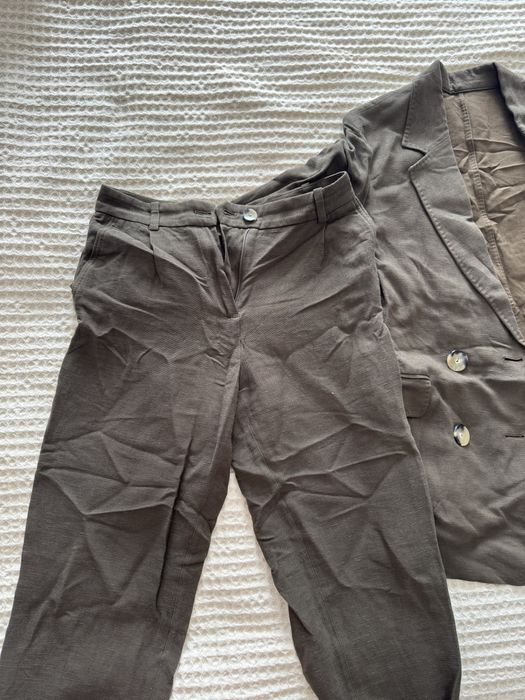 Продам женский костюм