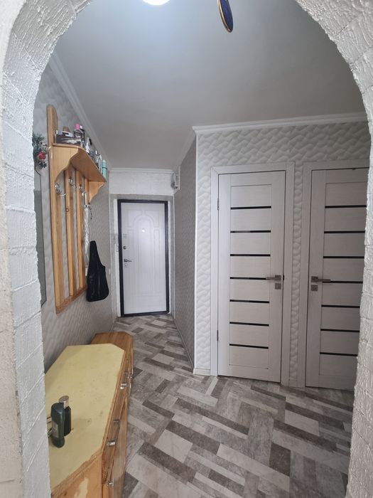 Продам двухкомнатную квартиру