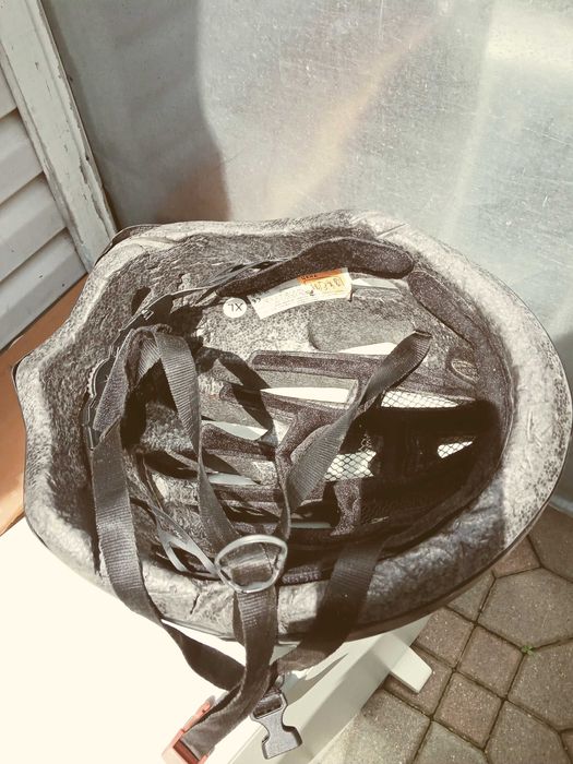 Продам шлем для защиты головы