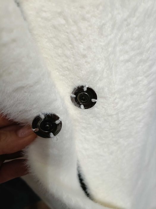 Пальто демисезонное