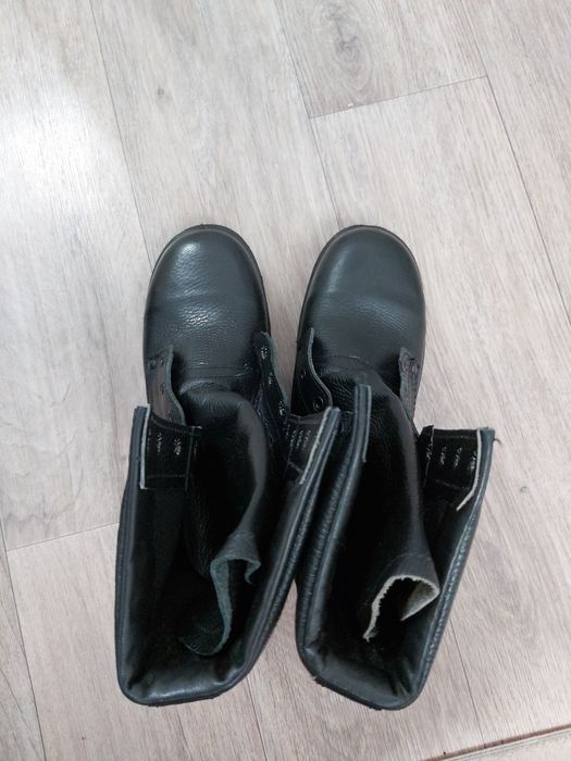 Продам летние берцы 43 р