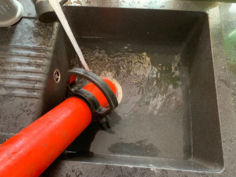 Instalator desfundare wc chiuveta teava canalizare Ploiesti Non Stop