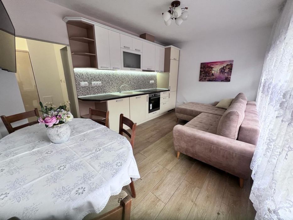 Продава се Тристаен апартамент в Сандански - 60 кв.м за 2417 €/кв.м - Снимка #9