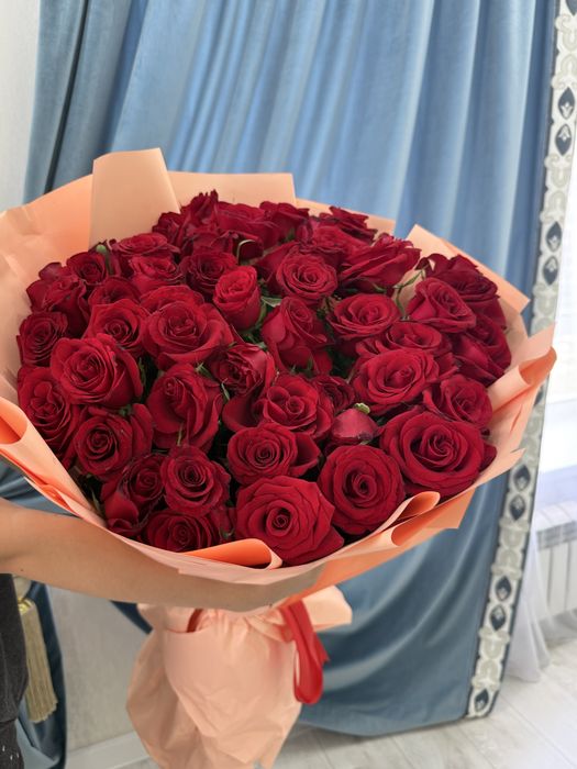 Цветы розы 51 штук