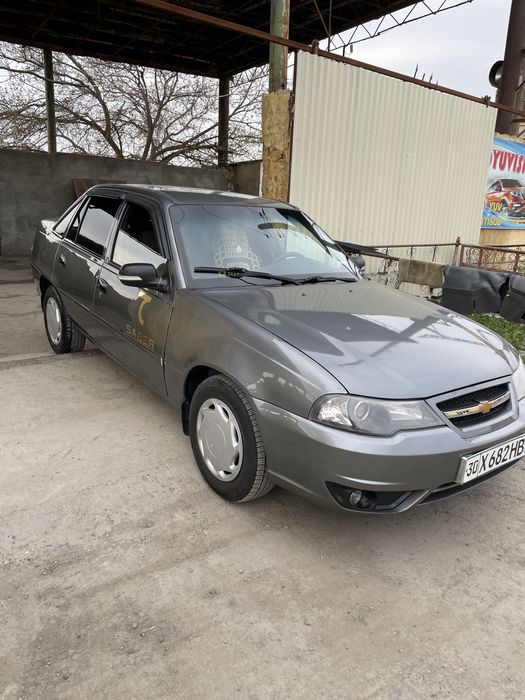 nexia 1.6 kraska ozroq 4 ta yangibalon boslgan harajoti yuq moshin……..