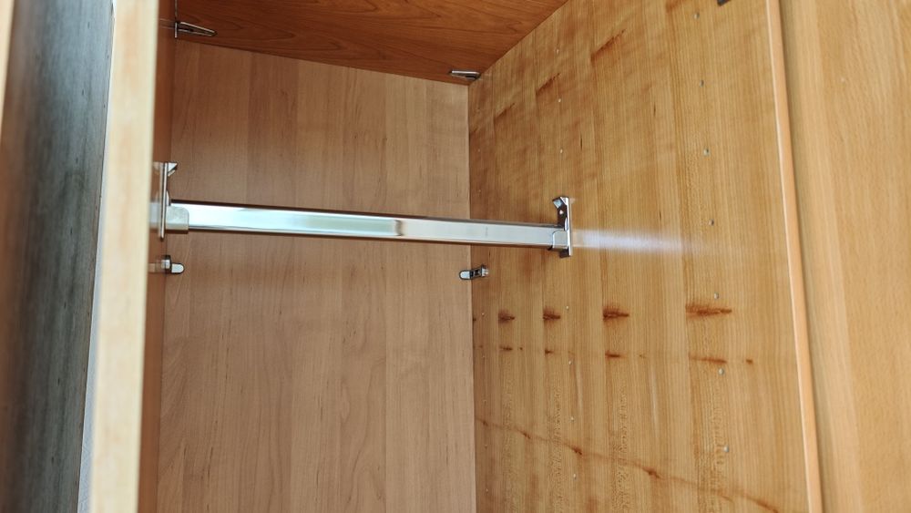 Продам 2 шкаф пенал