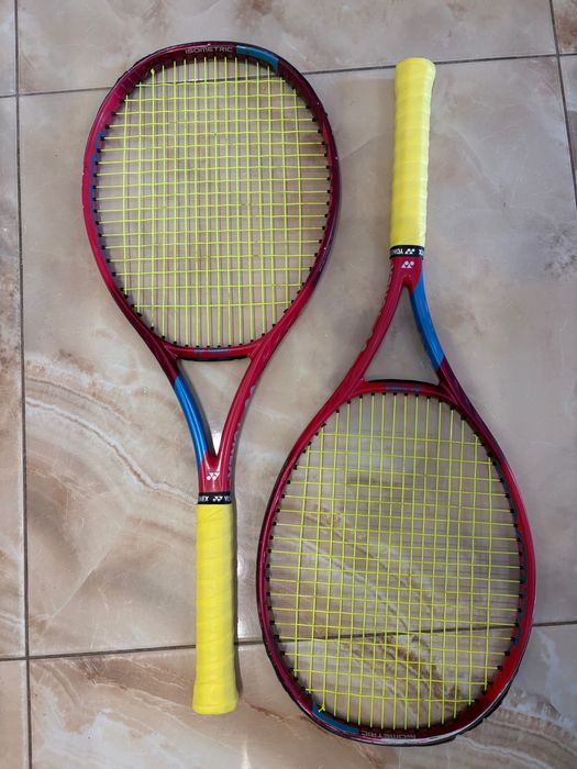 Yonex VCore Game, 100, грип 2, 270 г, баланс 330 мм. - 2бр