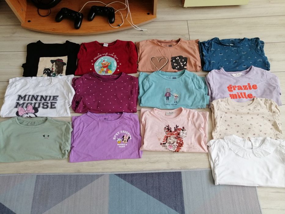 Дрешки 128-134 .