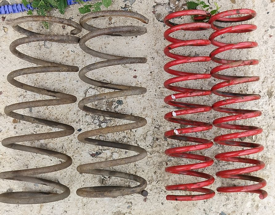 Продам пружины передние, задние
