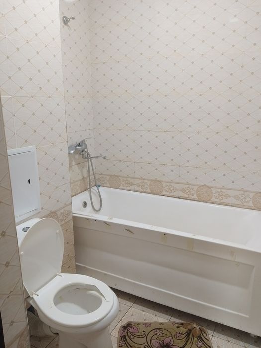 Sergili Chinor Qipchoq metro oldida 1xona 2xona qilingan 2etaj 5etajli