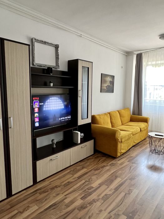 Vand apartament cu o camera Iulius Mall