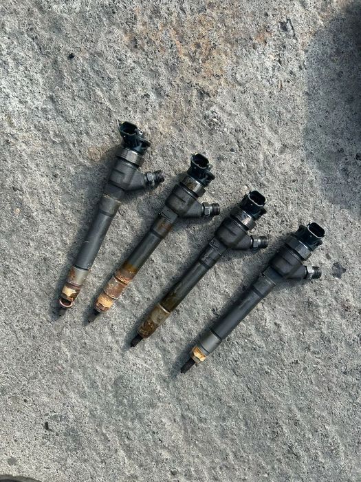 injectoare renault megane 3 motor 1.6 dci 130 cp