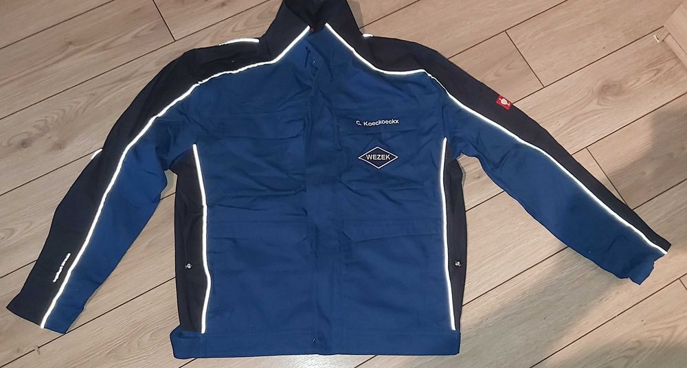 Jacheta/bluza strauss