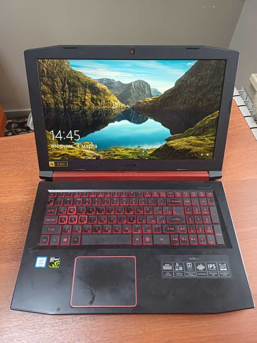 Ноутбук Acer Nitro 5 i5 7300HQ ОЗУ 16ГБ GTX 1050Ti 4ГБ SSD 256 HDD 1tb