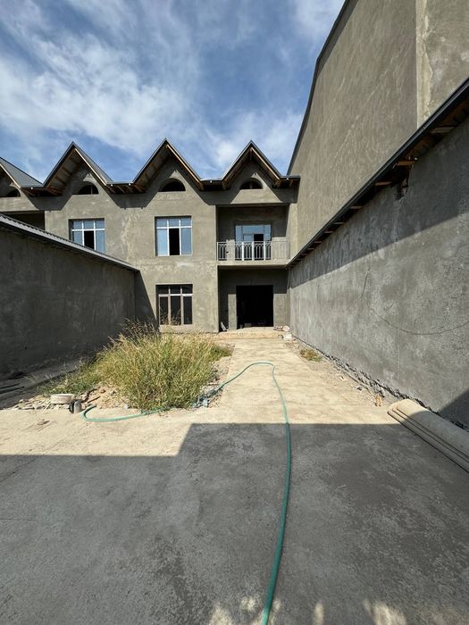 Продаётся каттедж (каробка) Кибрайский район Салар
В стиле Нэо-классик