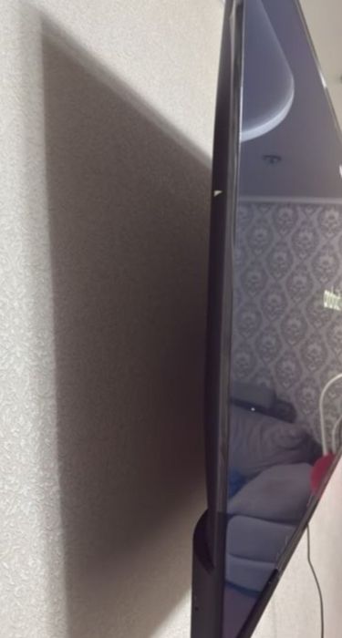 Телевизор смарт 140 см продам