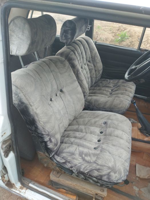 Продам сиденья Ваз