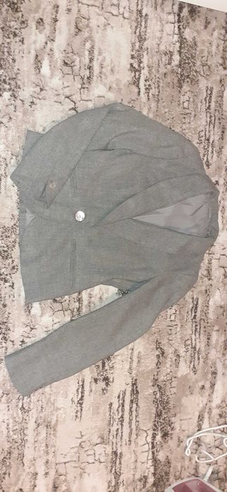 Sacou gri de lana, mas S + cadou