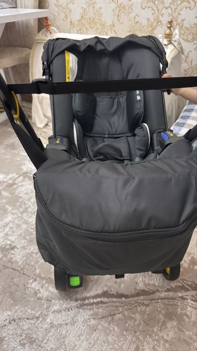 Автокресло и коляска два в одном
