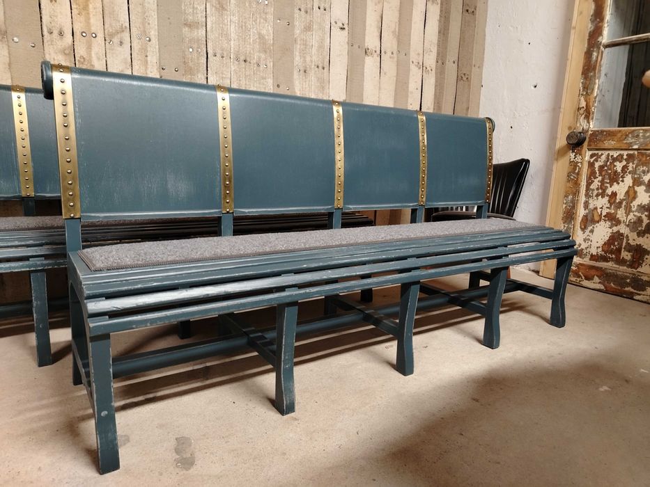 Banci vechi din lemn reconditionate/ Bancheta