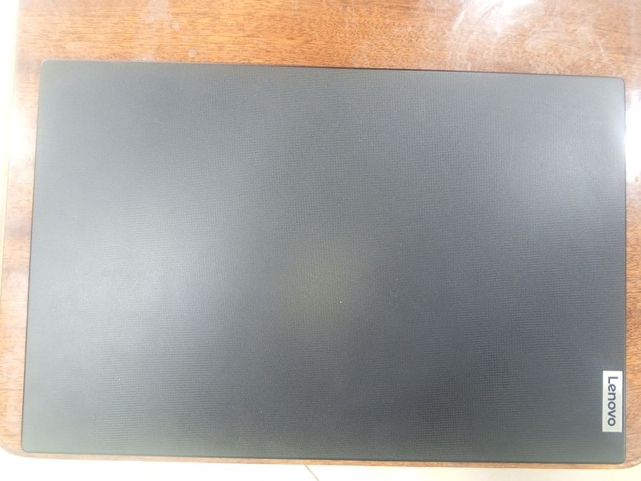 Lenovo V15 core i5