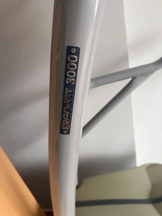 Професионален кростренажор