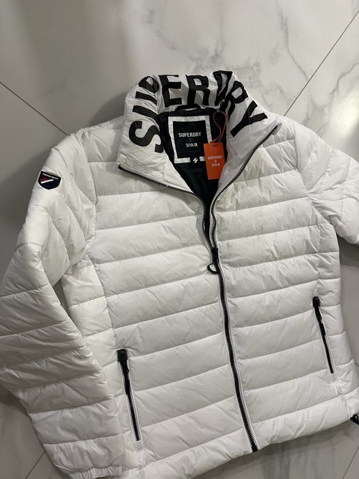Ново страхотно яке Superdray