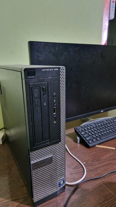 Kampyutr kanplekt sotiladi