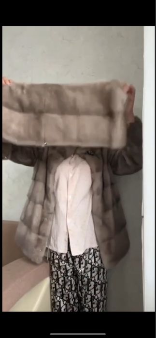 Продается шуба норковая