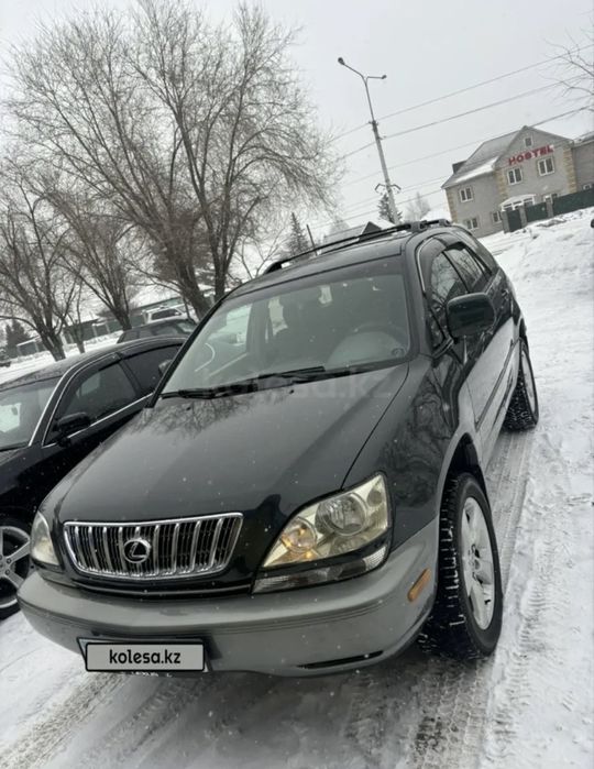 Продам машину ,  LEXUS RX 300