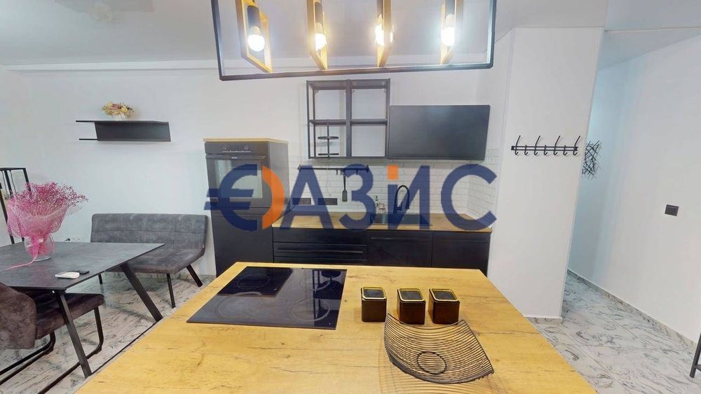 Продава се Тристаен апартамент в к.к. Слънчев бряг - 109 кв.м за 606 €/кв.м - Снимка #5