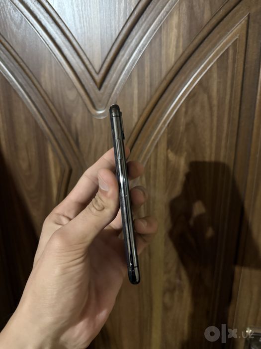 iPhone X 64Gb oyna singan